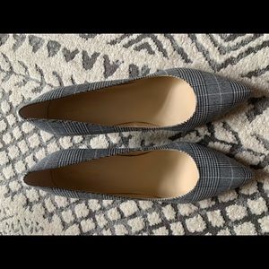 Nine West size 7.5 heels in plaid
